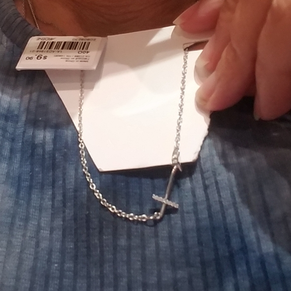 Silver & diamonds sideways arrow cross crucifix & chain neckalace pendant - Picture 8 of 9